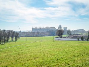 Photo 13- click for photo gallery